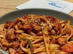 椒麻鸡炒乌冬面-魏客咖啡(中铁中心店)