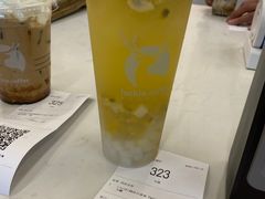 -瑞幸咖啡(清华科技园·唐诗主题店)
