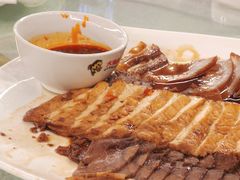 -蔼若春.传承三十年云南菜(金碧公园店)