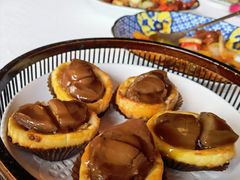 一口鲍鱼酥-三号黄浦会Canton Table