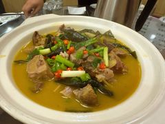 -湖南人家湘菜馆(镇江路店)