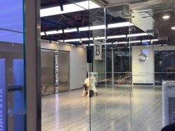 -泫舞舞蹈工作室