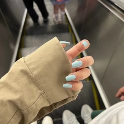-悦指间美甲美睫
