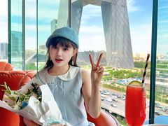 -福楼毕斯罗F Bistronome(国贸商城约会地标景观店)