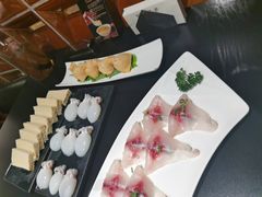 -鲜入唯煮·港式海鲜牛肉火锅(金宝街店)
