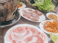 -韩风烤牛肉冷面店