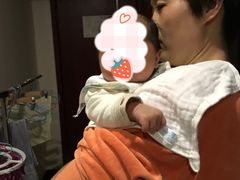-爱的果实月嫂育婴师(世纪东方店)