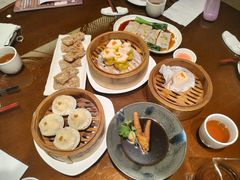 -广州中心皇冠假日酒店·百粤楼