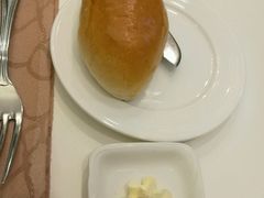 餐前面包-红房子西菜馆(淮海店)