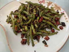 -老码头黑皮肘子锅包肉(文政街店)