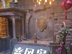 -暴风岛沉浸式体验馆(百联世纪店)