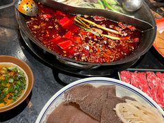 -周小明火锅(黑金冠社区店)