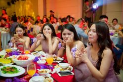 点击看大图 -上海复旦皇冠假日酒店·宴会厅