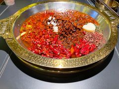 -锅哥有料老火锅(金港国际店)