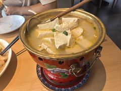 -关东小磨东北菜(上海长风大悦城店)
