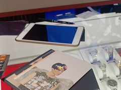 -亨吉利世界名表中心(飞亚达大厦店)