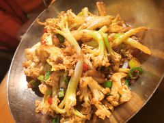 -莲餐厅·湖北菜·潜江小龙虾店(愚园路店)
