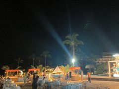 -亚龙湾希尔顿自助餐厅·海鲜·烧烤·沙滩BBQ·现场乐队