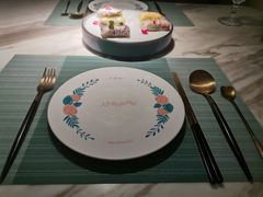 -蜜桃花开·中西融合菜E&W(南长街店)