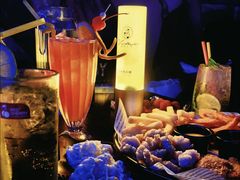 -vimi便利店酒吧