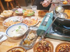 -黔二妞地摊火锅(龙华清湖店)