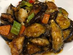 三鲜茄盒-毛毛熏肉•东北菜老字号(大安街店)
