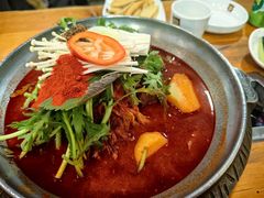 -喇喇排骨火锅·传统韩式脊骨汤(望京西园总店)