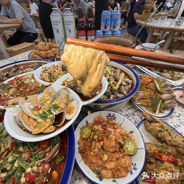 来杭州旅游怎么能错过这家潮根夜档❗️❗️