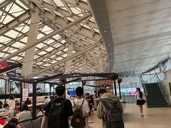 -肯德基(南京站A2检票口楼上)
