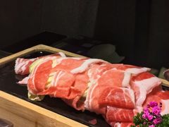 -湊湊火锅·茶憩(杭州湖滨银泰in77店)