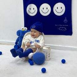 -Two  Monkeys 孕婴写真馆(龙华店)
