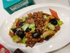 -鑫巴蜀小镇 · 水煮鱼专研店(玉桥店)