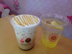 -Hello Kitty Cafe(弘大店)