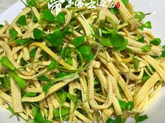 -赶海部落海鲜城(海阳路店)