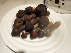 -黑鸡小馆(金源店)