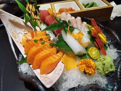 刺身拼盘-山川小町·极番烧肉(新地假日广场店)