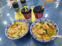 -撒拉人家.酸菜牦牛肉火锅