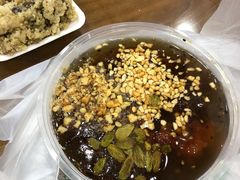 -白翔甜食店