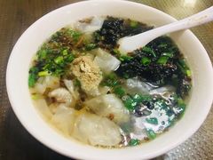 -街头顶黄记馄饨王(中山中路店)