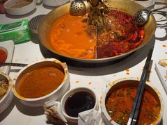 -小龙翻大江文化火锅(宽窄店)