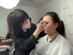 -金夫人化妆摄影职业培训学校