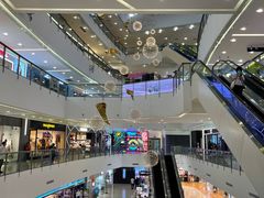 -新田360广场(上海华侨城店)