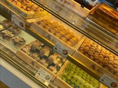 面包甜点陈列柜-酥侯糕点(靖江路店)