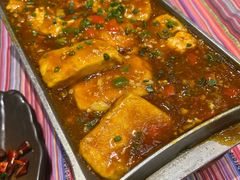 -香巴拉云南餐厅(华莱坞店)