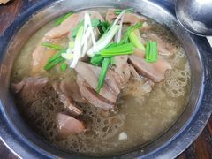 猪弯骨藕汤-小民大排档(光谷店)