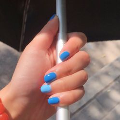 -进巍美甲
