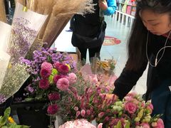 -盒马鲜生(红莲店)