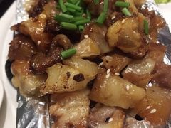 石头烤牛窝骨-蒙料·手把肉(望京店)