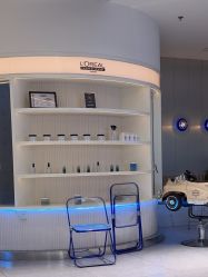 -PE SALON