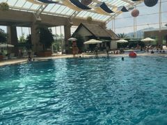 -三岔湖环球融创天堂洲际酒店水乐园